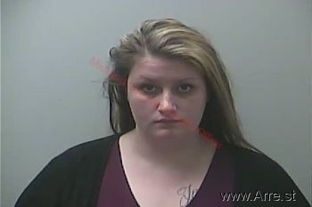 Danielle Isabella Mackie Mugshot