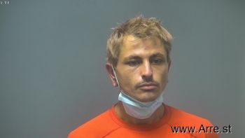 Justin Levi Garrett Mugshot