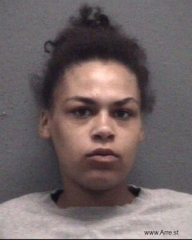 Kyanna  Ray-brown Mugshot