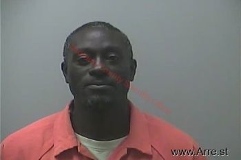 Martraco Tylee Brown Mugshot