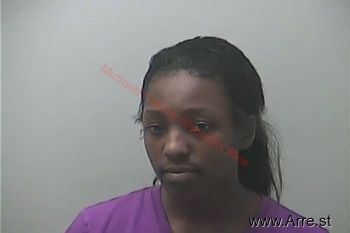 Saetisha  Owens Mugshot