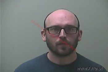 Sean Benjamin Thompson Mugshot