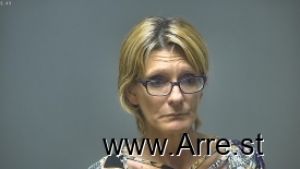 Lisa Delisle Arrest Mugshot