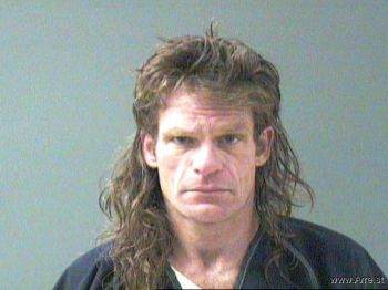 Bradley Thomas Huff Mugshot