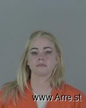 Leah Christine Finical Mugshot