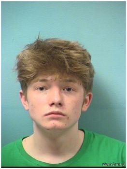 Matthew Thomas Holt Mugshot