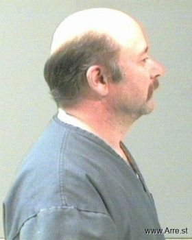 Robert Lee Vaillancourt Mugshot