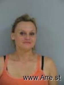 Amanda Heinz Arrest Mugshot