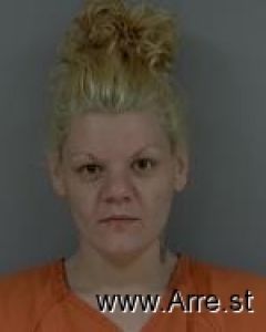 Amanda Witucki Arrest Mugshot