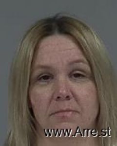 Kari Thompson Arrest Mugshot