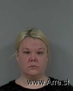 Lauren Dauphinais Arrest Mugshot