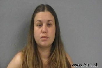 Amber D Akins Mugshot