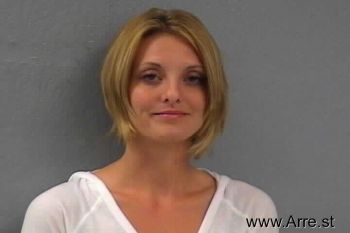 Amber N Shaw Mugshot