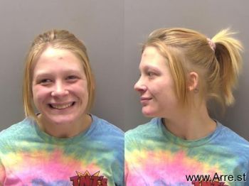 Brenna Renae Clarey Mugshot