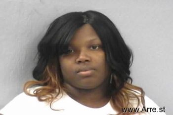 Candice N Luckett Mugshot