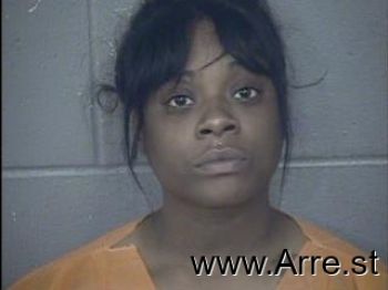 Cerynthia M Simms Mugshot