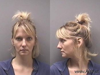 Collette Danielle Royce Mugshot