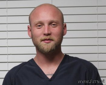 Dustin Ryan Groves Mugshot