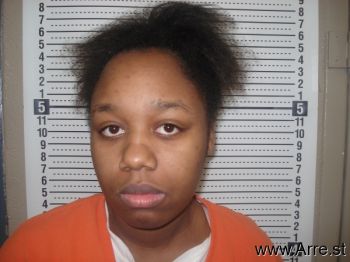 Johniesha X Simmons Mugshot