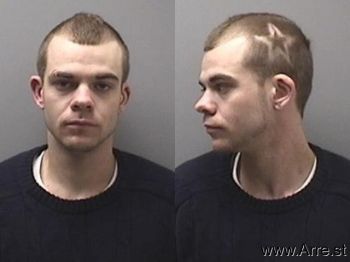 Justin Robert Wolfe Mugshot