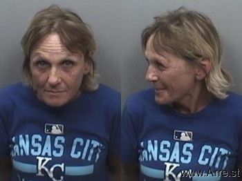 Kimberly Jean Holt Mugshot