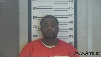 Michael Dewayne Washington Mugshot