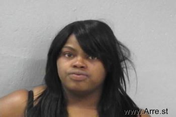 Seandra L Davis Mugshot