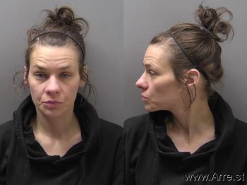 Sarah Marie Saunders Mugshot