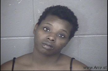 Tamira C Jones-ander Mugshot