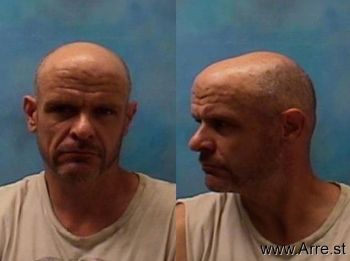 Travis William Randall Mugshot