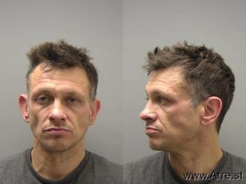 Travis Lee Wallace Mugshot