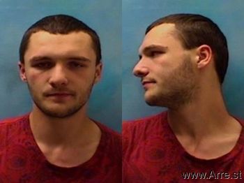 Wyatt D Roberts Mugshot