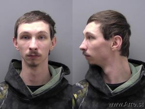 Hunter Helton Arrest Mugshot