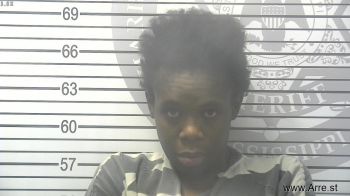 Alexia Nicole Saunders Mugshot