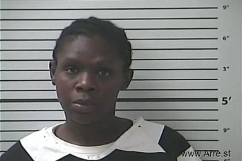 Alexia Nicole Saunders Mugshot