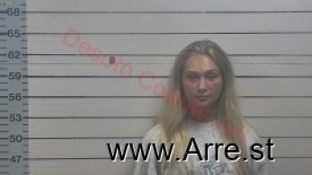 Alyssa Marie Phillips Mugshot