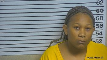 Breonca Kreshae Holmes Mugshot