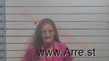 Cheryl Lynne Hopper Mugshot