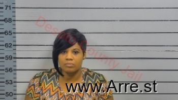 Crystal Shuntay Harrison Mugshot