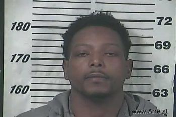 Demarian James Hinton Mugshot