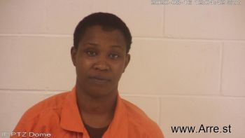 Destiny Emoni Lampton Mugshot