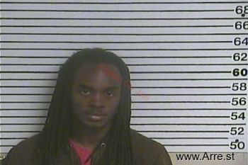 Devante Deshun Martin Mugshot