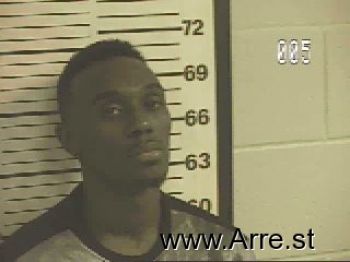 Devin Demarnte Woods Mugshot