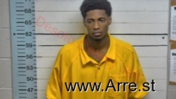 Darryl Raymone Wright Jr Mugshot