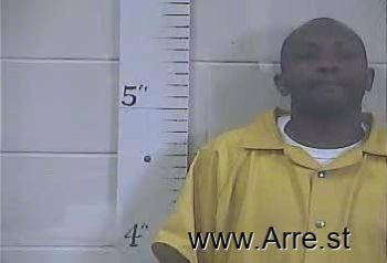 Derrick  Tucker Mugshot