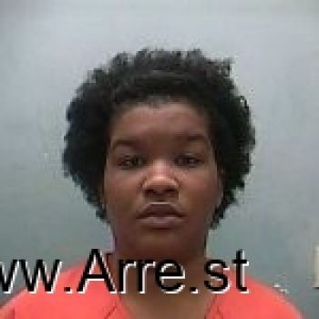 Destiny Juanyee Smith Mugshot