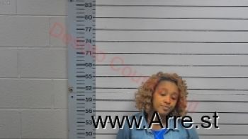 Erica R Harris Mugshot