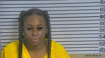 Geisha Dunta Andrews Mugshot