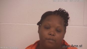 Iesha  Johnson Mugshot