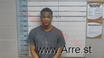 Isaiah Malik Hill Mugshot